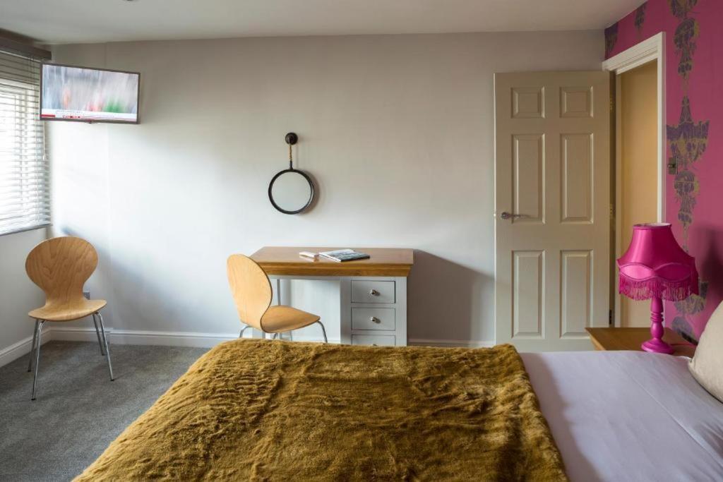 Dream Stays Bath - Queen Street Rum bild